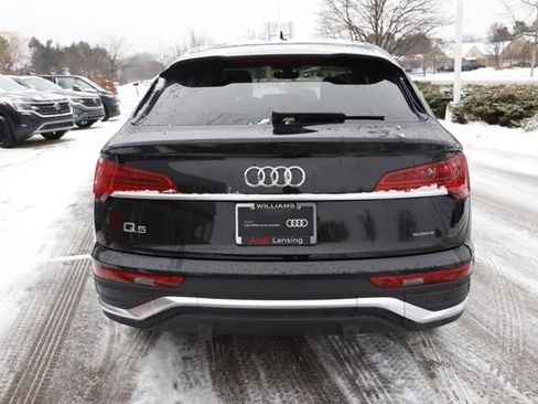Used 2025 Audi Q5 2.0T Premium Plus w/ Premium Plus Package image 6