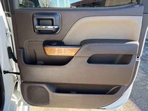 Used 2018 Chevrolet Silverado 1500 LTZ w/ Sport Package image 27