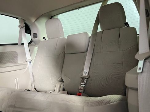 Used 2014 Dodge Grand Caravan SE w/ Quick Order Package 29E SE image 23