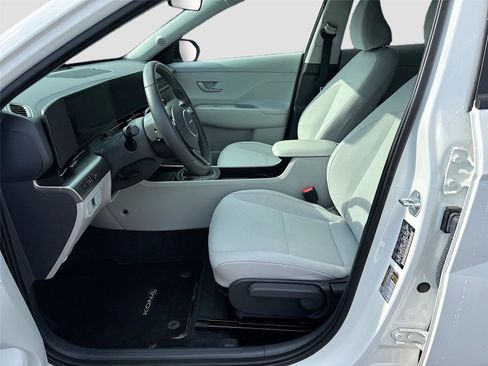 Certified 2026 Hyundai Kona SEL Sport AWD/4WD image 5