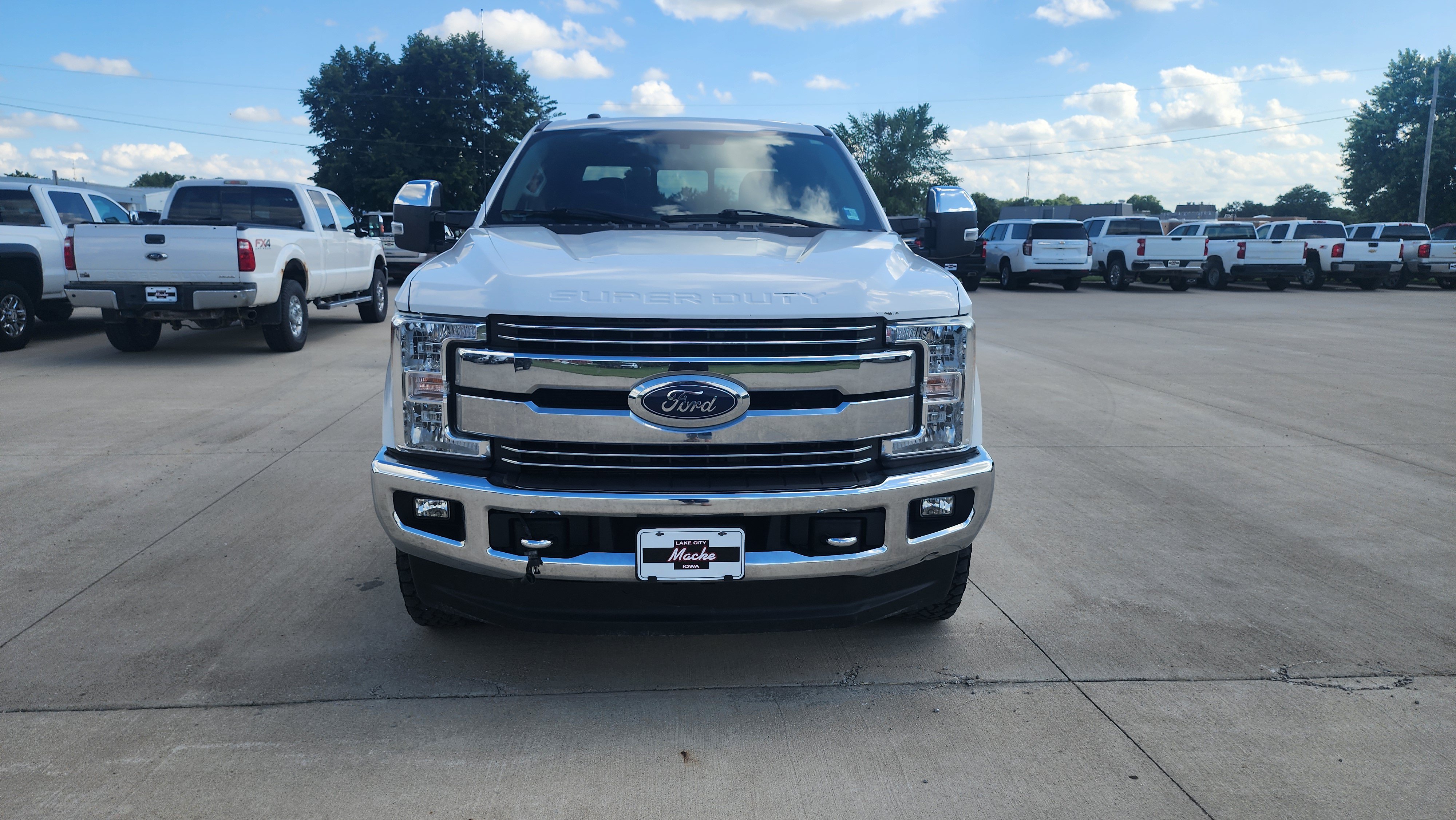 Used 2017 Ford F250 Lariat w/ Chrome Package AWD/4WD image 2