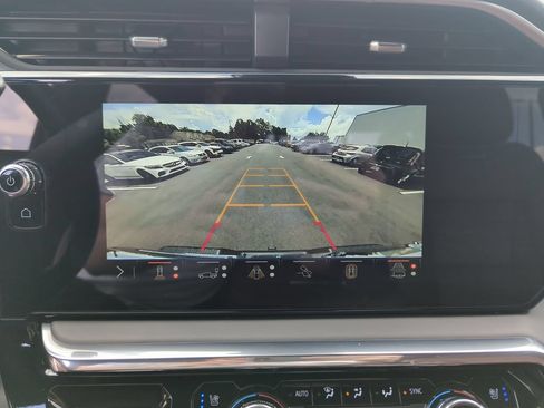 Used 2025 GMC Sierra 3500 Denali Ultimate AWD/4WD image 26
