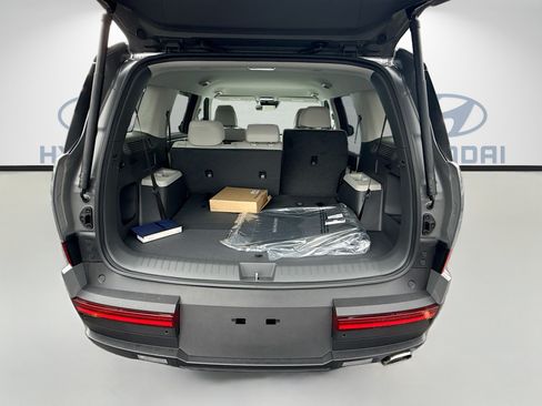 New 2026 Hyundai Santa Fe SE FWD image 18