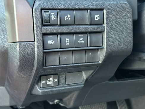 New 2025 Toyota Tacoma TRD Off-Road image 29