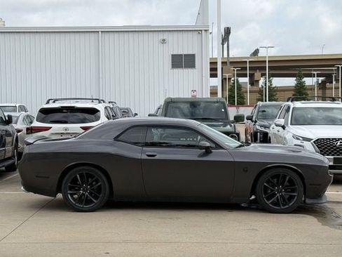 Used 2019 Dodge Challenger R/T Scat Pack w/ Plus Package RWD image 3