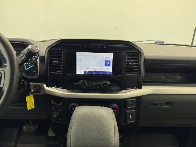 Used 2023 Ford F150 XL AWD/4WD image 4