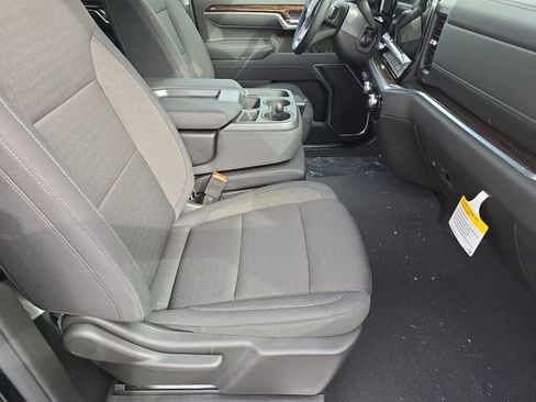 Used 2025 GMC Sierra 1500 Elevation image 27