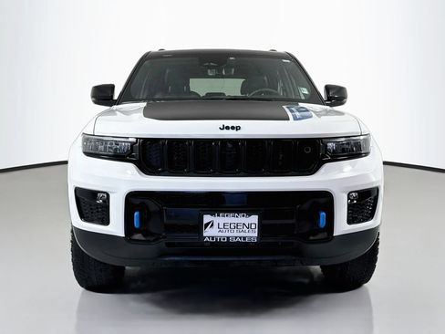 Used 2023 Jeep Grand Cherokee Trailhawk w/ Advanced Protech Group II AWD/4WD image 2