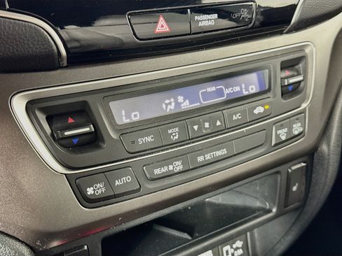 Certified 2023 Honda Passport EX-L image 15