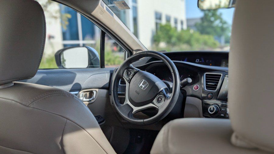 Used 2014 Honda Civic Hybrid Sedan image 22