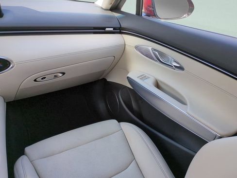 Certified 2023 Genesis GV70 2.5T w/ Select Package image 16