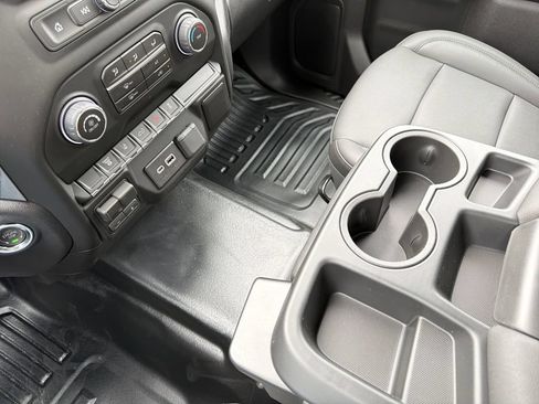 New 2026 Chevrolet Silverado 3500 W/T AWD/4WD image 8