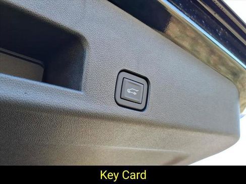 New 2026 Chevrolet Traverse LT w/ Driver Confidence Package image 25