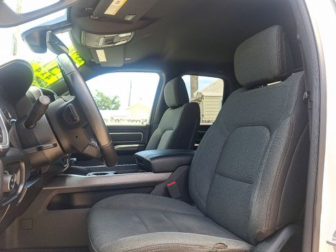 Used 2020 RAM 1500 Big Horn AWD/4WD image 13