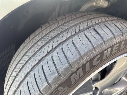 Used 2025 Genesis GV80 3.5T Prestige AWD/4WD image 19