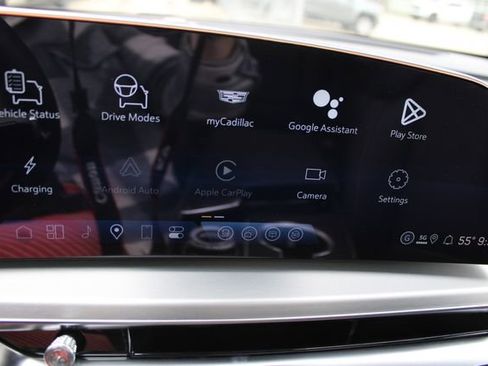 New 2026 Cadillac Lyriq Sport AWD/4WD image 15