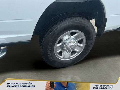 Used 2024 RAM 3500 Tradesman w/ Chrome Appearance Group AWD/4WD image 35