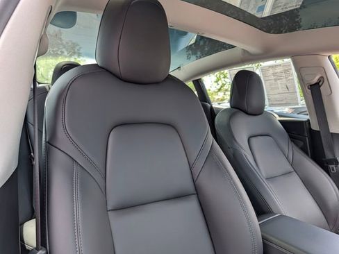 Used 2022 Tesla Model 3 Performance AWD/4WD image 14