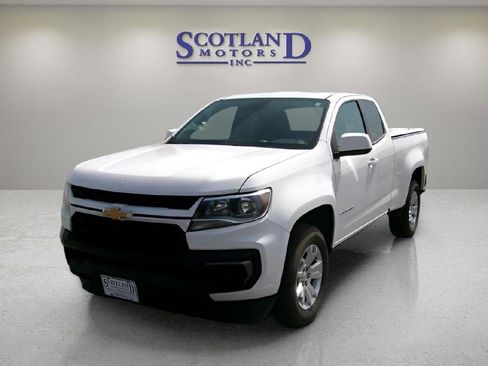 Used 2022 Chevrolet Colorado LT w/ Fleet Safety Package RWD image 2