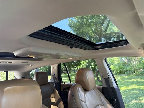 Used 2014 Buick Enclave Premium w/ Trailering Provision Package AWD/4WD image 20