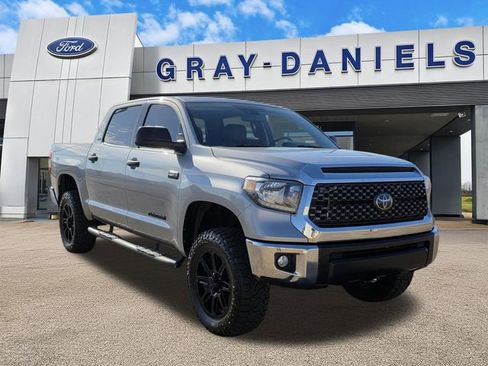 Used 2020 Toyota Tundra SR5 w/ SR5 Upgrade Package image 1