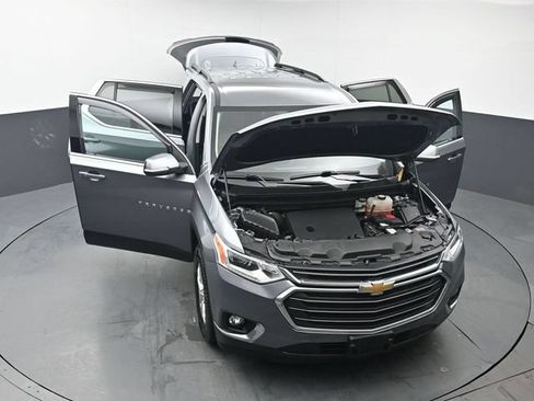 Used 2021 Chevrolet Traverse LT AWD/4WD image 52
