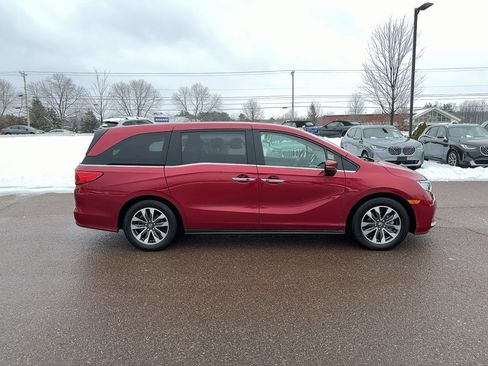Used 2023 Honda Odyssey EX-L image 5