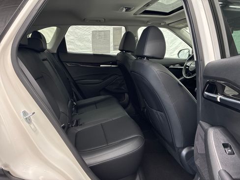 Certified 2023 Kia Seltos EX AWD/4WD image 9