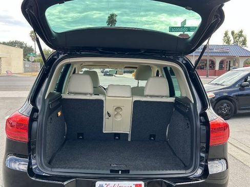 Used 2014 Volkswagen Tiguan SEL FWD image 12
