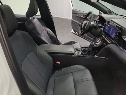 Used 2025 Toyota Camry XSE w/ Premium Plus Package AWD/4WD image 22