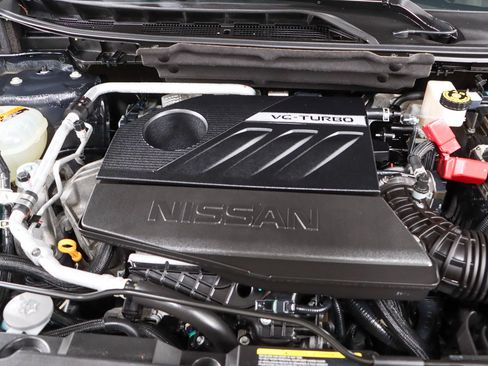 Used 2022 Nissan Rogue SV AWD/4WD image 29