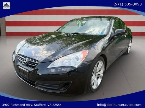 Used 2012 Hyundai Genesis 2.0T RWD image 1