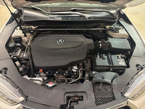 Used 2018 Acura TLX w/ Advance Package AWD/4WD image 34