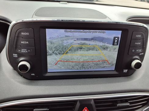 Used 2020 Hyundai Santa Fe SE w/ Cargo Package FWD image 9