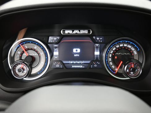 Used 2023 RAM 2500 Big Horn w/ Level B Equipment Group image 25