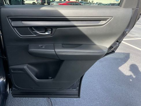 Used 2026 Honda CR-V LX image 33