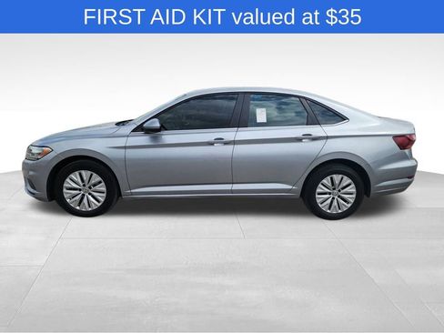 Used 2019 Volkswagen Jetta S w/ Driver Assistance Package image 5