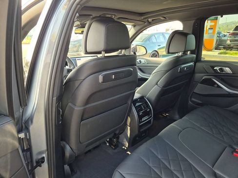 Used 2026 BMW X5 xDrive40i w/ M Sport Package AWD/4WD image 37
