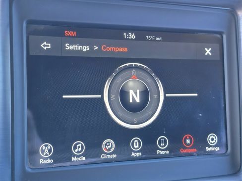 Used 2018 Dodge Challenger SXT w/ Blacktop Package image 27