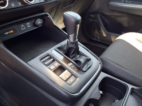 Used 2023 Honda CR-V EX image 19