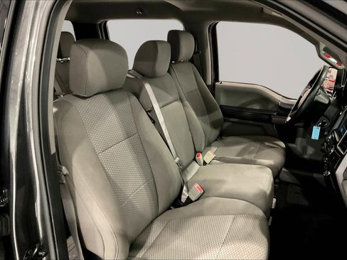 Used 2018 Ford F150 XLT w/ Equipment Group 302A Luxury AWD/4WD image 27