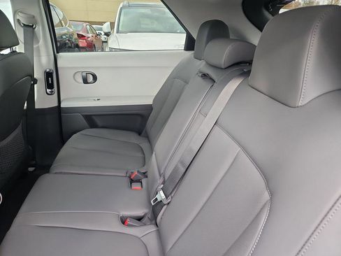 New 2026 Hyundai Ioniq 5 SEL image 18