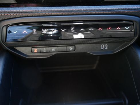 New 2026 Jeep Cherokee Limited AWD/4WD image 18