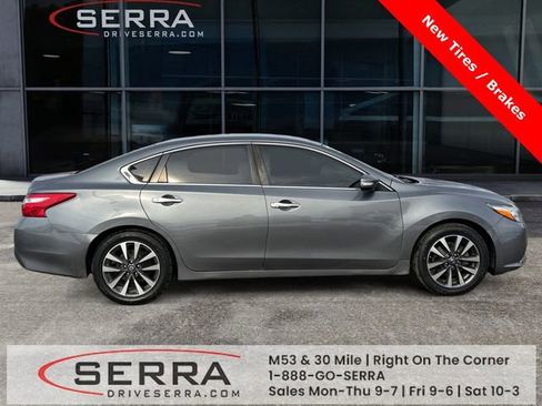 Used 2017 Nissan Altima 2.5 SL image 6