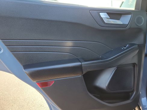 Used 2023 Ford Escape Active w/ Tech Pack #2 image 11