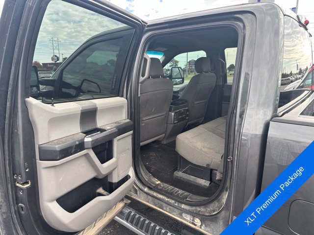 Used 2019 Ford F250 XLT w/ XLT Premium Package AWD/4WD image 11