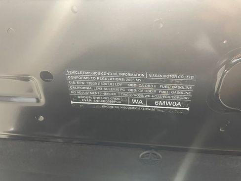 New 2025 Nissan Sentra SR w/ Midnight Edition image 33