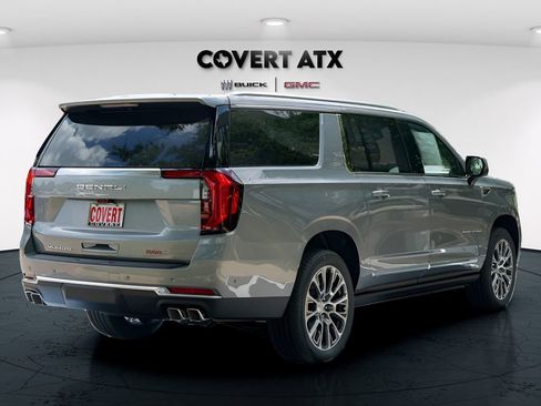 New 2026 GMC Yukon XL Denali w/ Denali Reserve Package AWD/4WD image 8