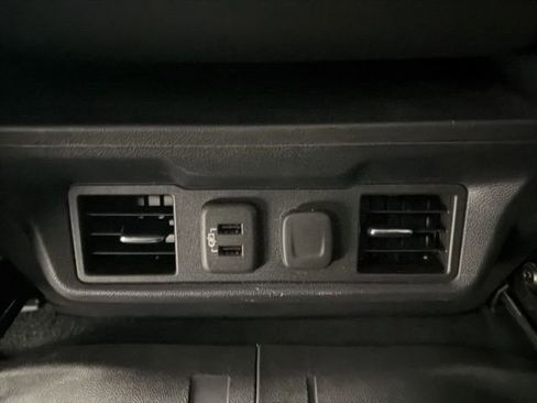 Used 2019 Chevrolet Silverado 1500 LT w/ Texas Edition image 18