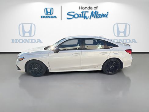 Used 2022 Honda Civic Sport image 4